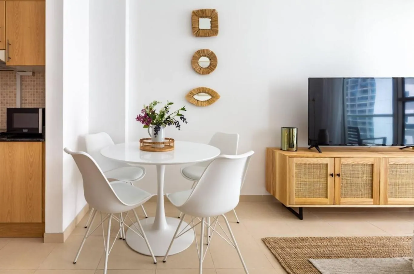 Comfortable And Spacious 1 Bedroom In Business Bay Dubai Apartment