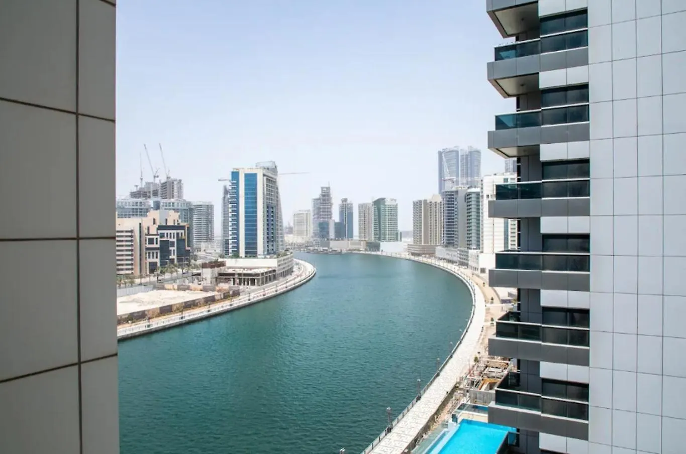 Comfortable And Spacious 1 Bedroom In Business Bay Dubai 0*,  United Arab Emirates